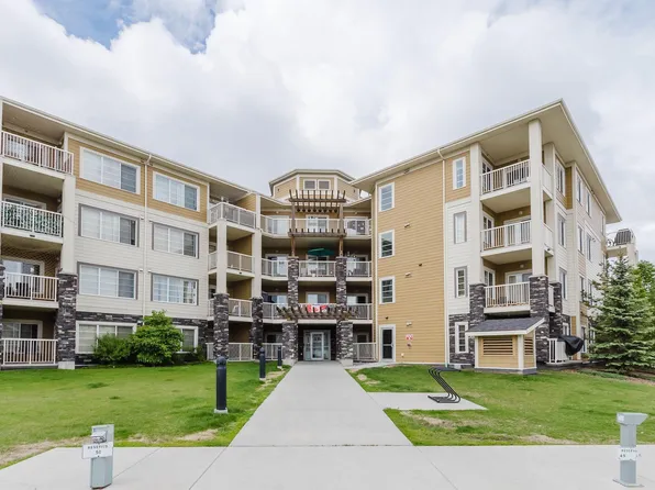 3670 139th Ave NW #402, Edmonton, AB T5Y 3N5