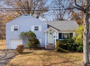 13 Irving Ave, Metuchen, NJ 08840
