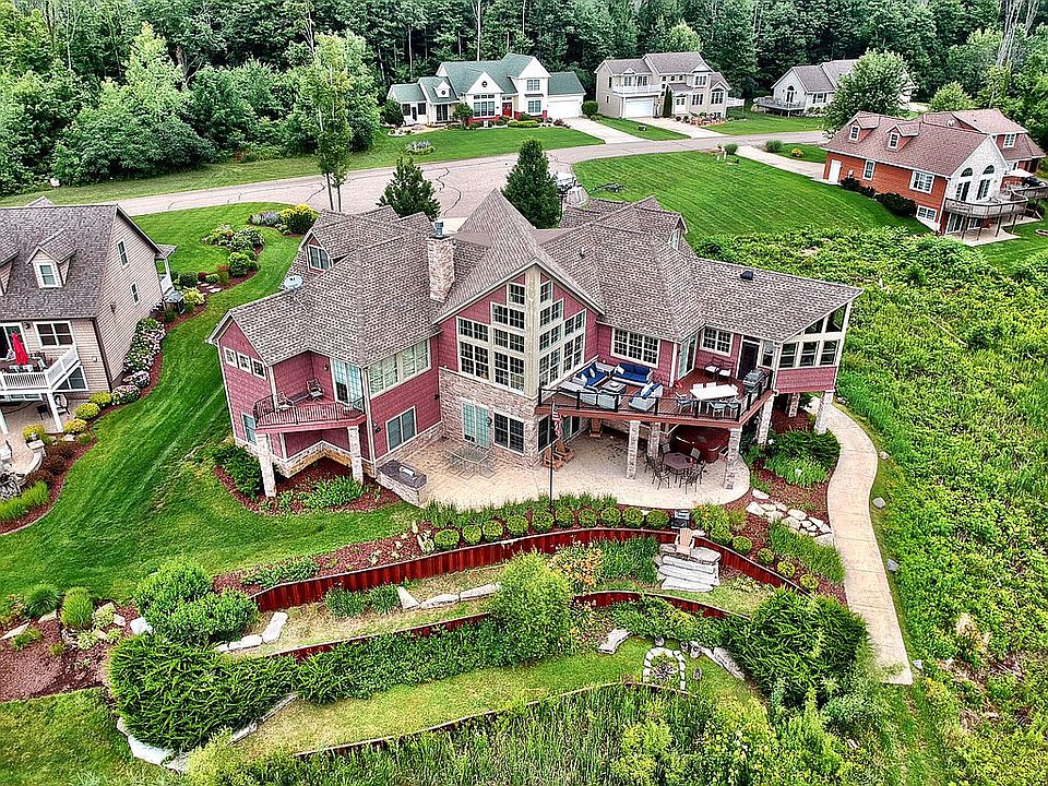 1st image of 8574 Heron Ct