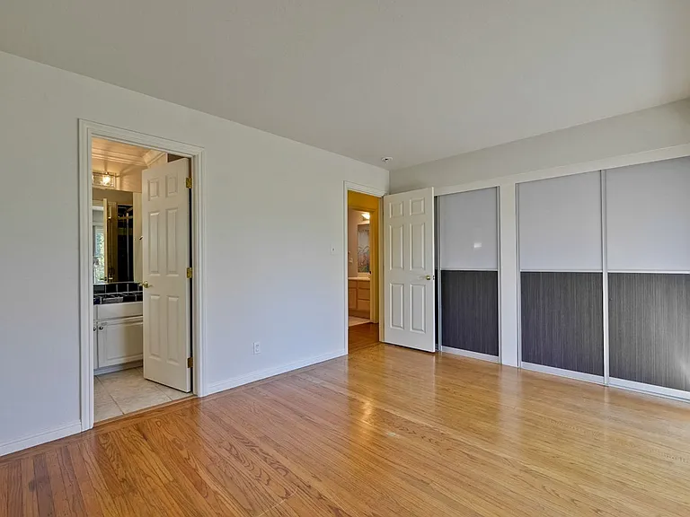 341 Hillsdale Ave — Photo 36