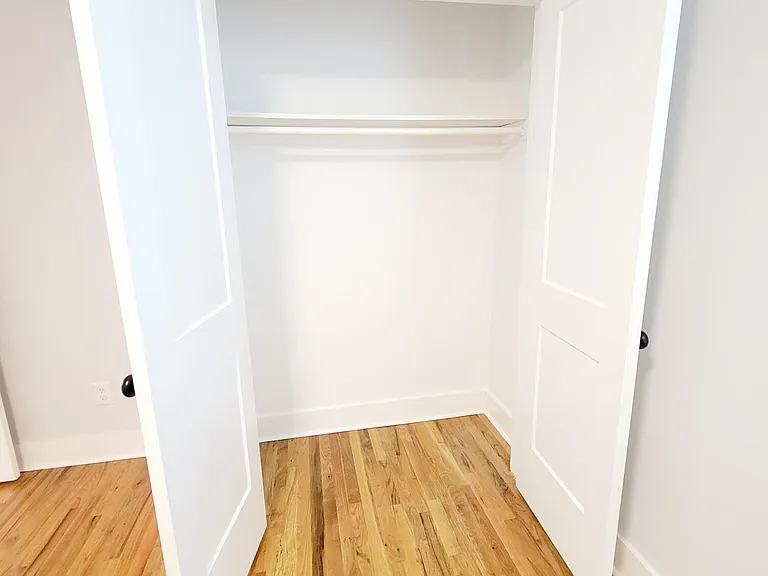 805 Coleman St — Photo 32