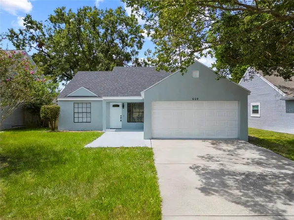 609 Weathervane Ct, Brandon, FL 33511