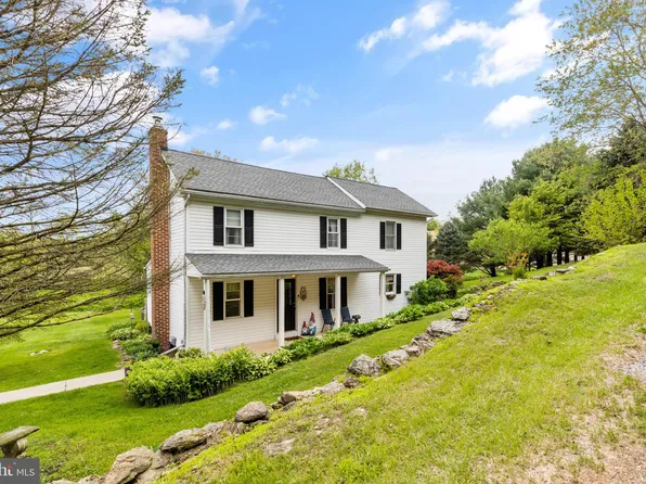 13882 Ebaugh Rd, Stewartstown, PA 17363
