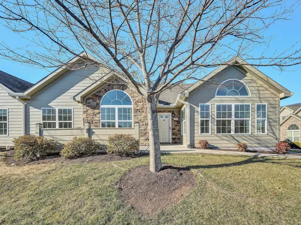 5446 Orchard Villas Cir #6-1, Roanoke, VA 24019