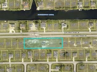 2728 Diplomat Pkwy W, Cape Coral, FL 33993