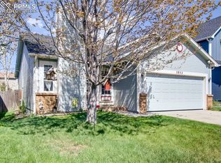 5852 Oakwood Blvd, Colorado Springs, CO 80923