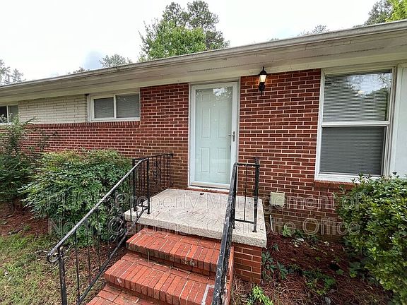 5th image of 4304 Wedgewood Dr