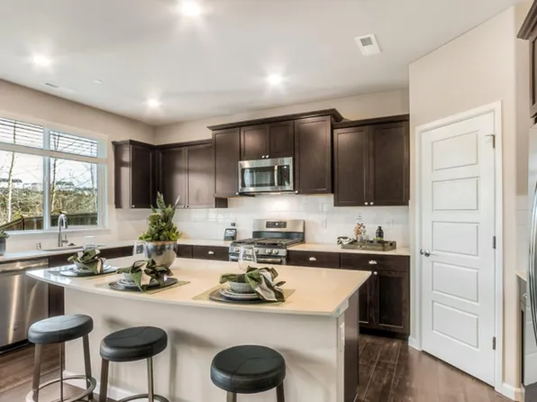3004 15th Ave NW, Puyallup, WA 98371