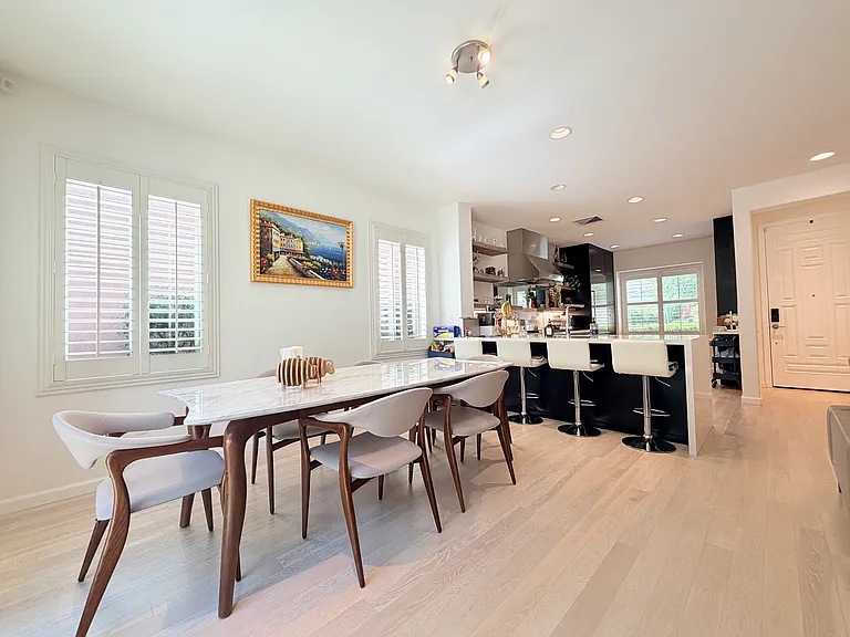 3703 Abby Ct — Photo 11