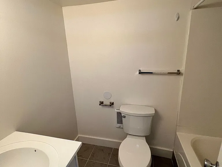 509 Wyckoff Rd #2 — Photo 5