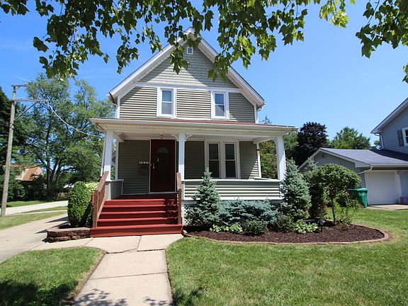 2nd image of 829 S Jefferson St
