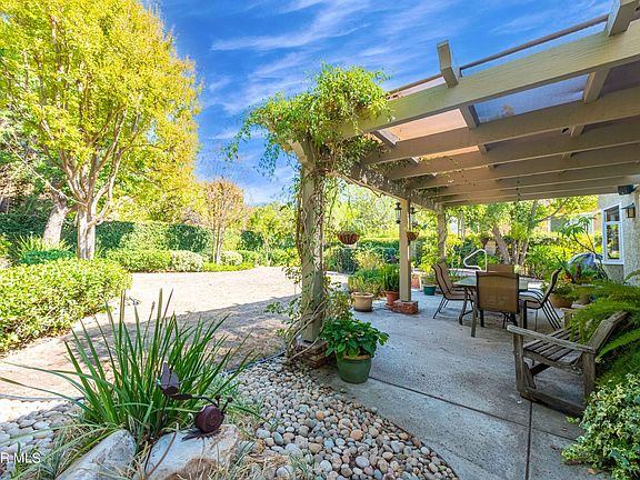 4th image of 5542 Alfredo Ct