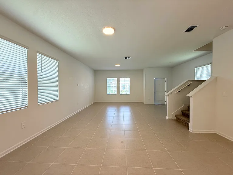 749 Honeyrock St — Photo 7