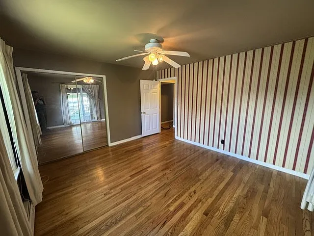 1105 N Logan St — Photo 14