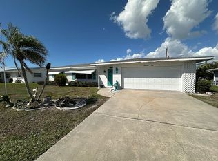 1740 Loralin Dr, Englewood, FL 34223