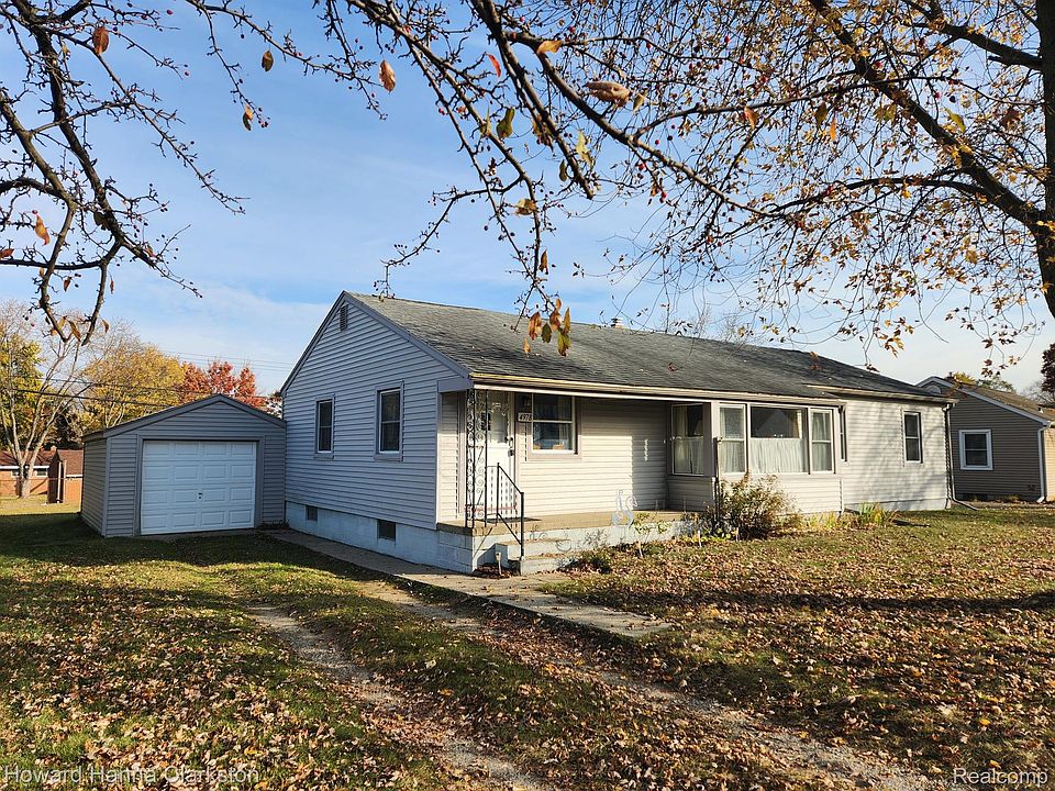 1st image of 4978 Maycrest Dr