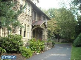 4 Surrey Rd, Elkins Park, PA 19027