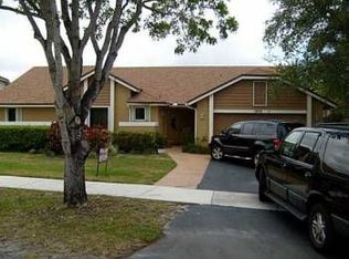 5806 SW 89th Way, Fort Lauderdale, FL 33328