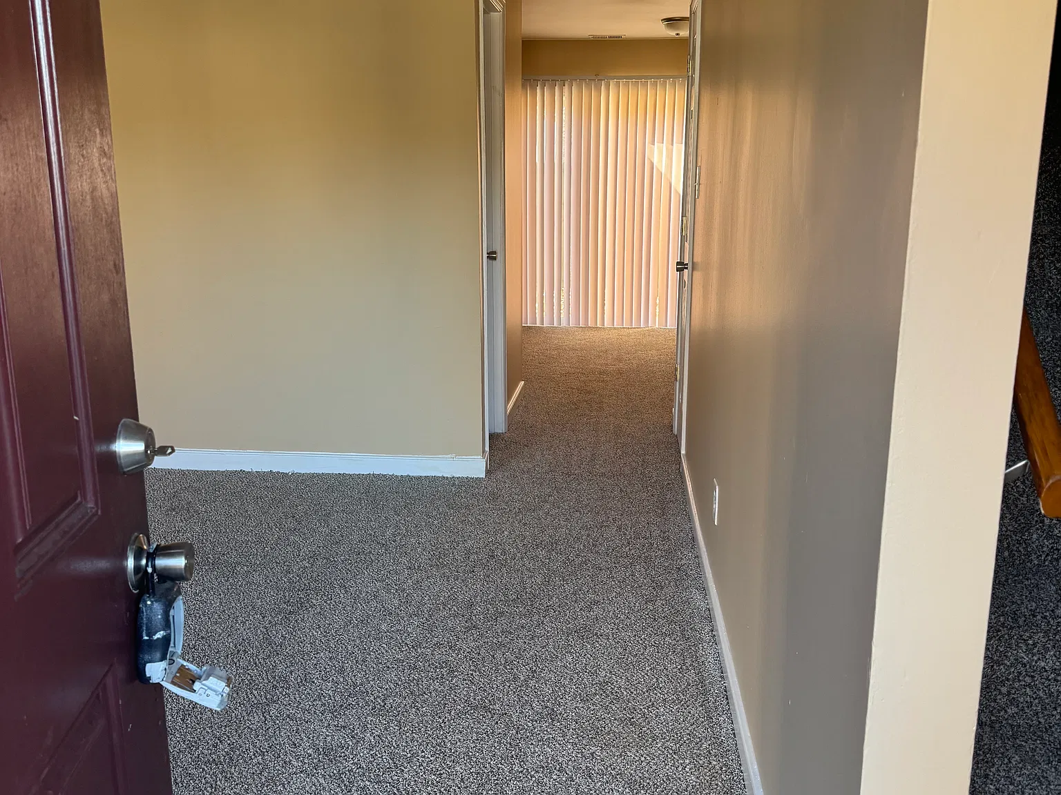 152 Jenness Ln — Photo 2
