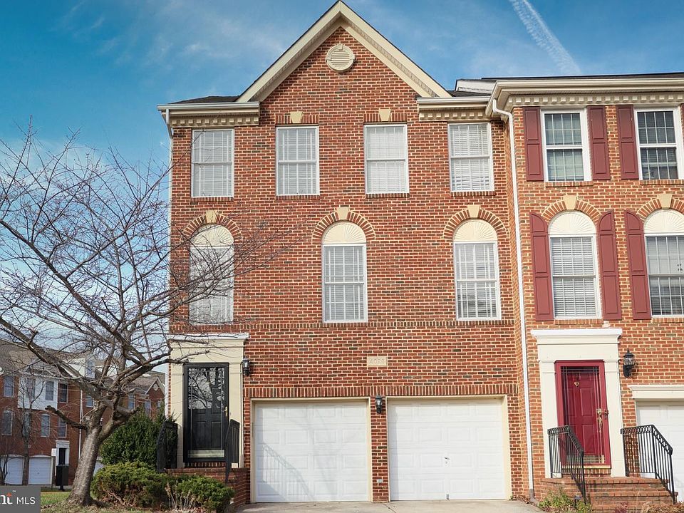 1st image of 4023 Royal Lytham Dr