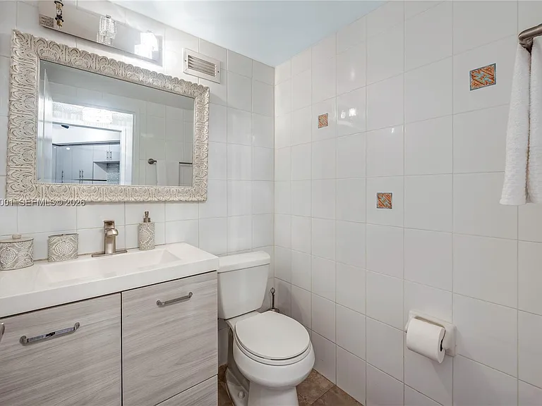 3725 S Ocean Dr #1015 — Photo 17