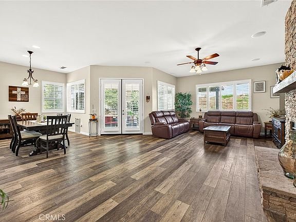 3rd image of 1710 Reyes Ln