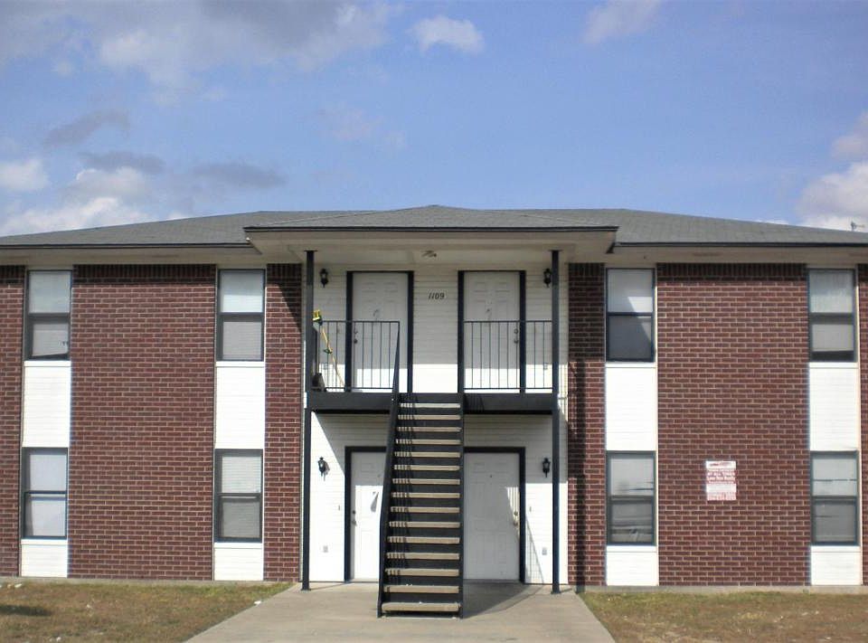 1st image of 1109 Circle M Dr APT B