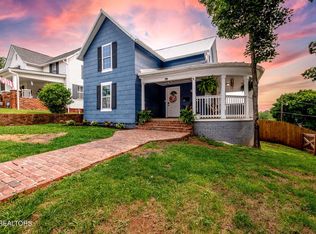 201 Kingston St, Lenoir City, TN 37771