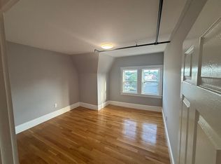 402 Neponset Ave APT 3R, Boston, MA 02122