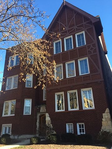 1st image of 424 Wisconsin Ave APT 2N