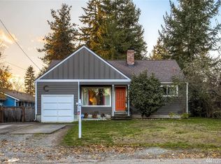 12051 8th Ave NE, Seattle, WA 98125