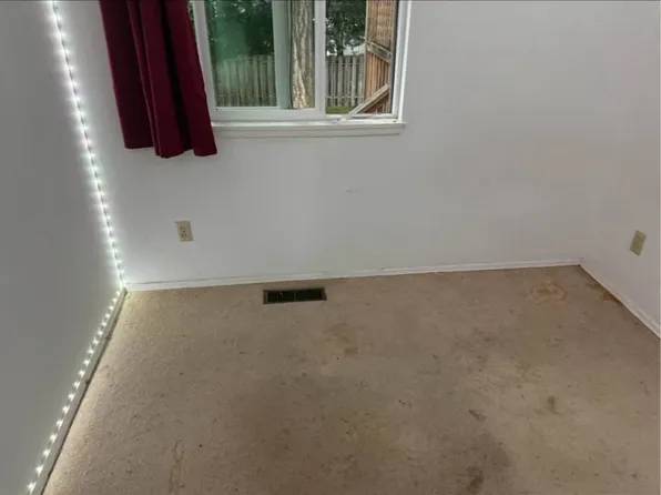 1811 147th Ave SE, Bellevue, WA 98007