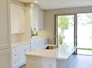 111 Augustine, Irvine, CA 92618