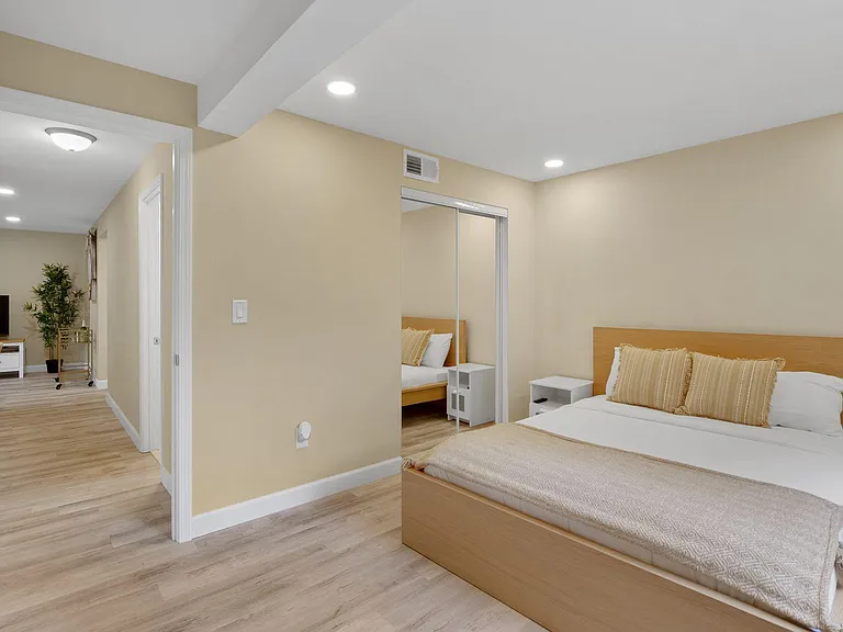 1182 Calley Dr #1 — Photo 8