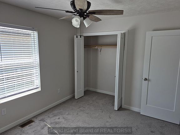 5th image of 1439 Peach St
