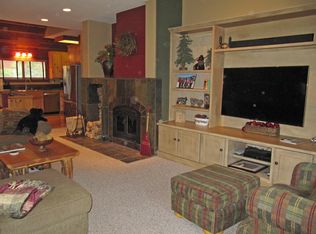 11395 Lucerne Ln, Truckee, CA 96161