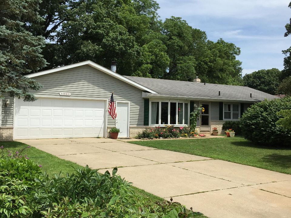 1st image of 5065 E Bluffview Dr