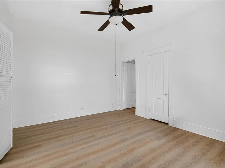 1607 Holman St — Photo 17