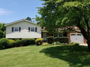 3461 Darlene Cir NW, Huntsville, AL 35810