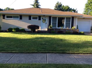 2115 Springfield Center Rd, Akron, OH 44312