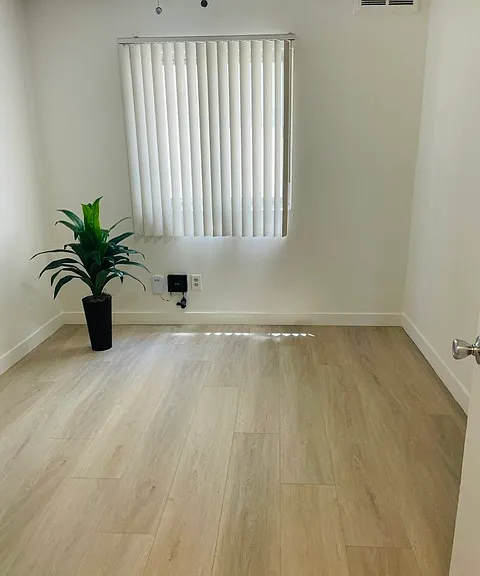 955 Hillcrest St #2 — Photo 9