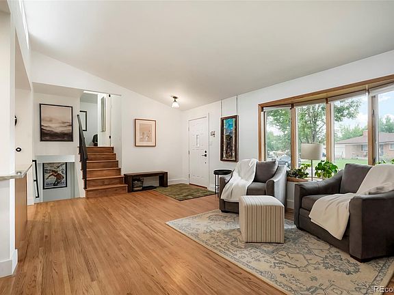 5th image of 5934 Swadley Court