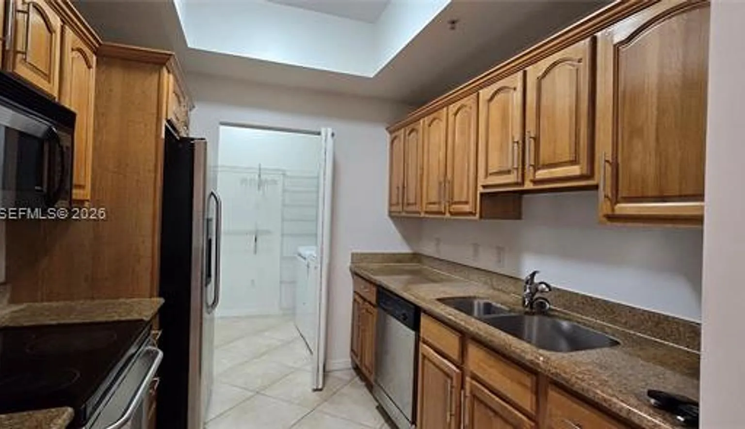 3590 Coral Way cu-902, Miami, FL 33145 — Photo 1
