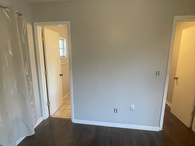 28 SE 24th Ave — Photo 10