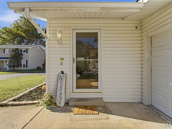 3rd image of 7001 Wayles Dr