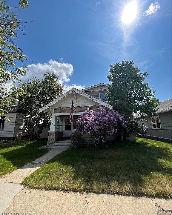2nd image of 1034 Placer St