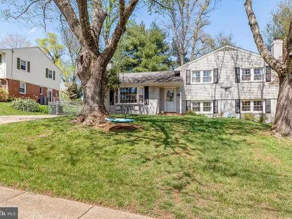 8006 Hatteras Ln, Springfield, VA 22151