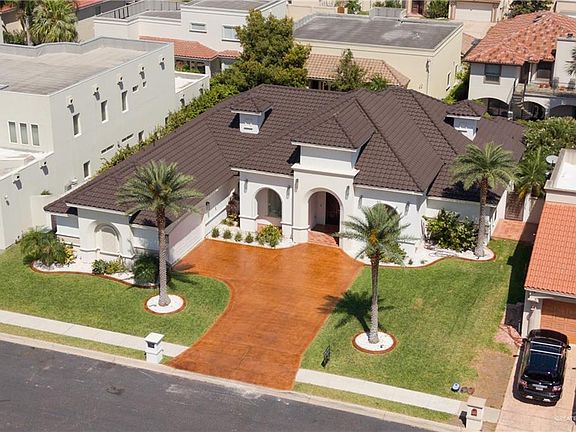 3rd image of 412 Warbler Ave