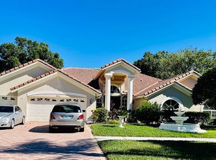 3341 Crescent Oaks Blvd, Tarpon Springs, FL 34688