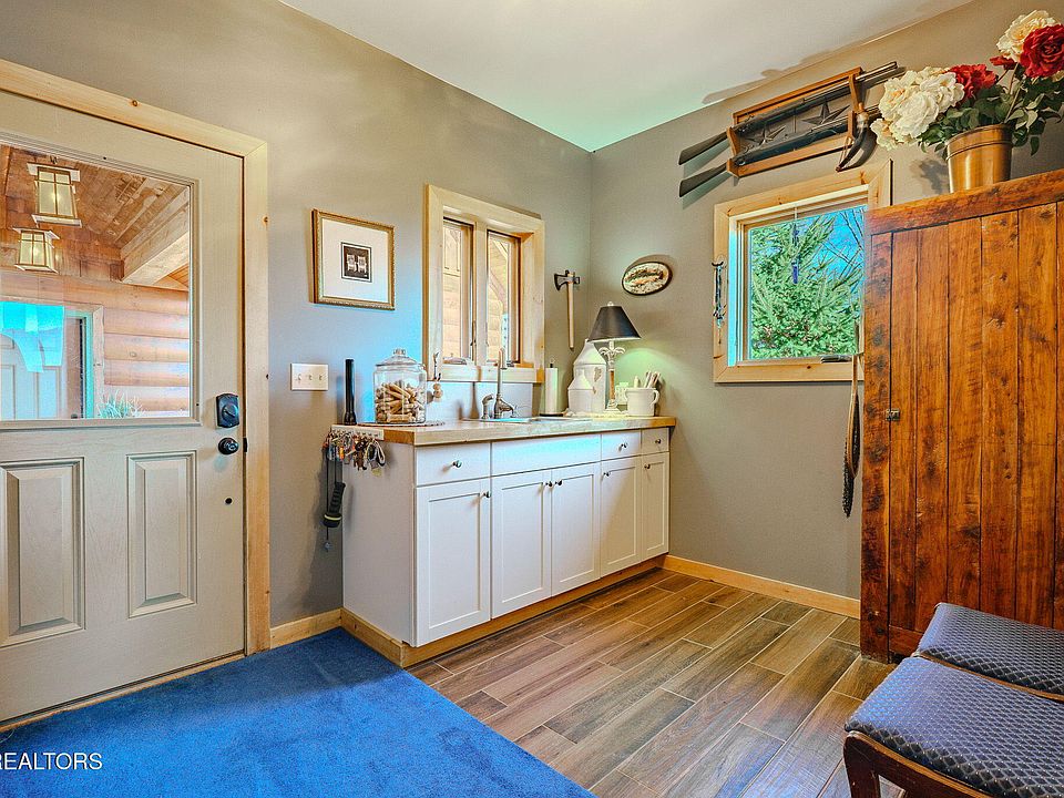 17th image of this home